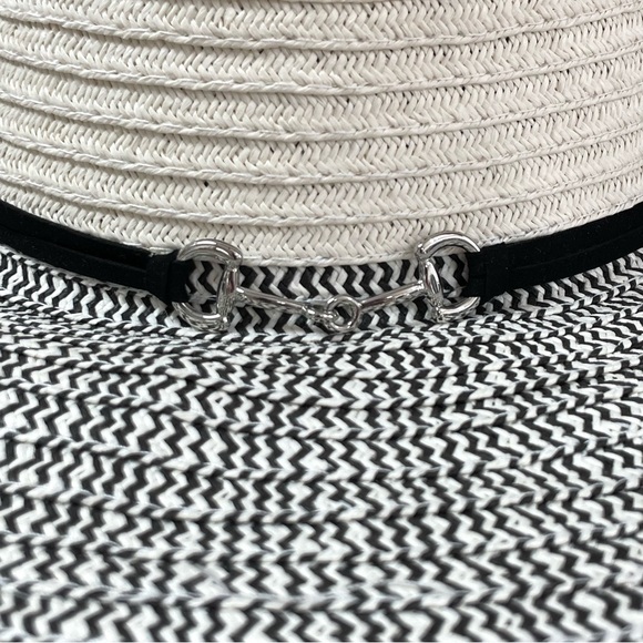 Wide Brim Buckle Detail Woven Straw Sun Hat Size M/L - Picture 2 of 8